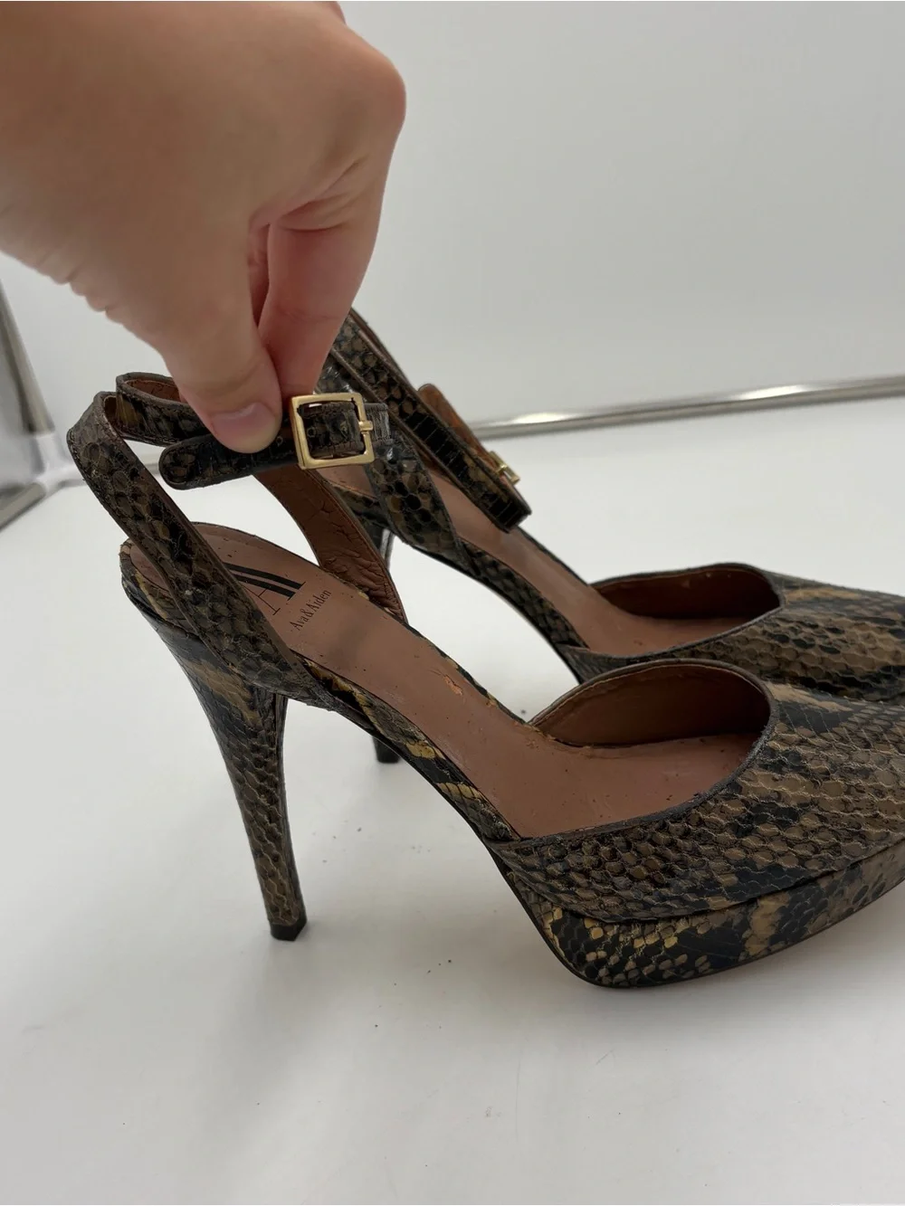 Vintage Ava & Aiden Stiletto Pumps Heels Snake Skin Platform Ankle Strap Size 9